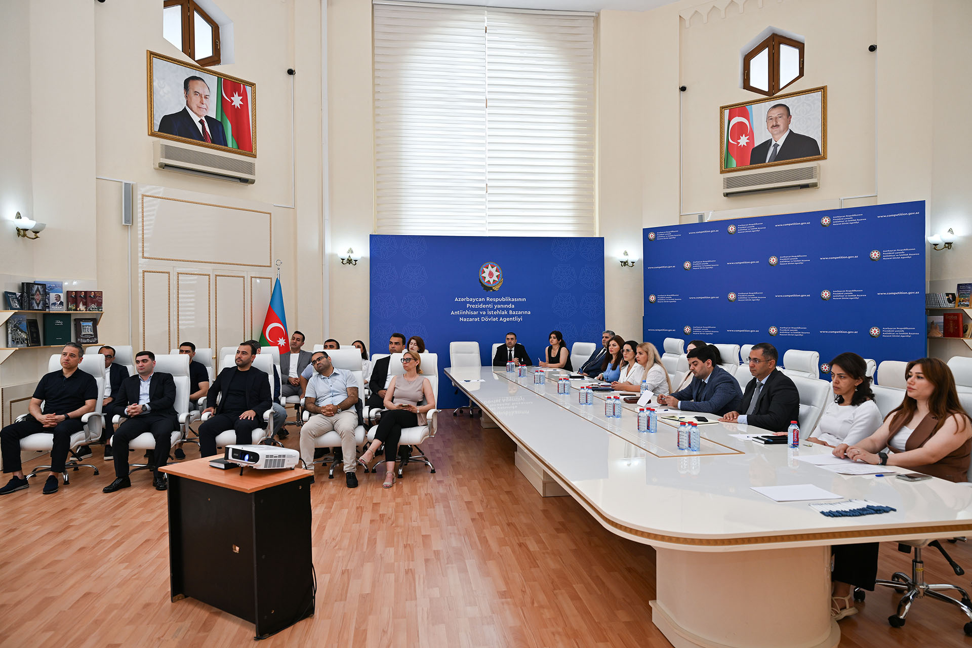 Audiovizual media subyektləri üçün reklam qanunvericiliyinə dair maarifləndirici s...