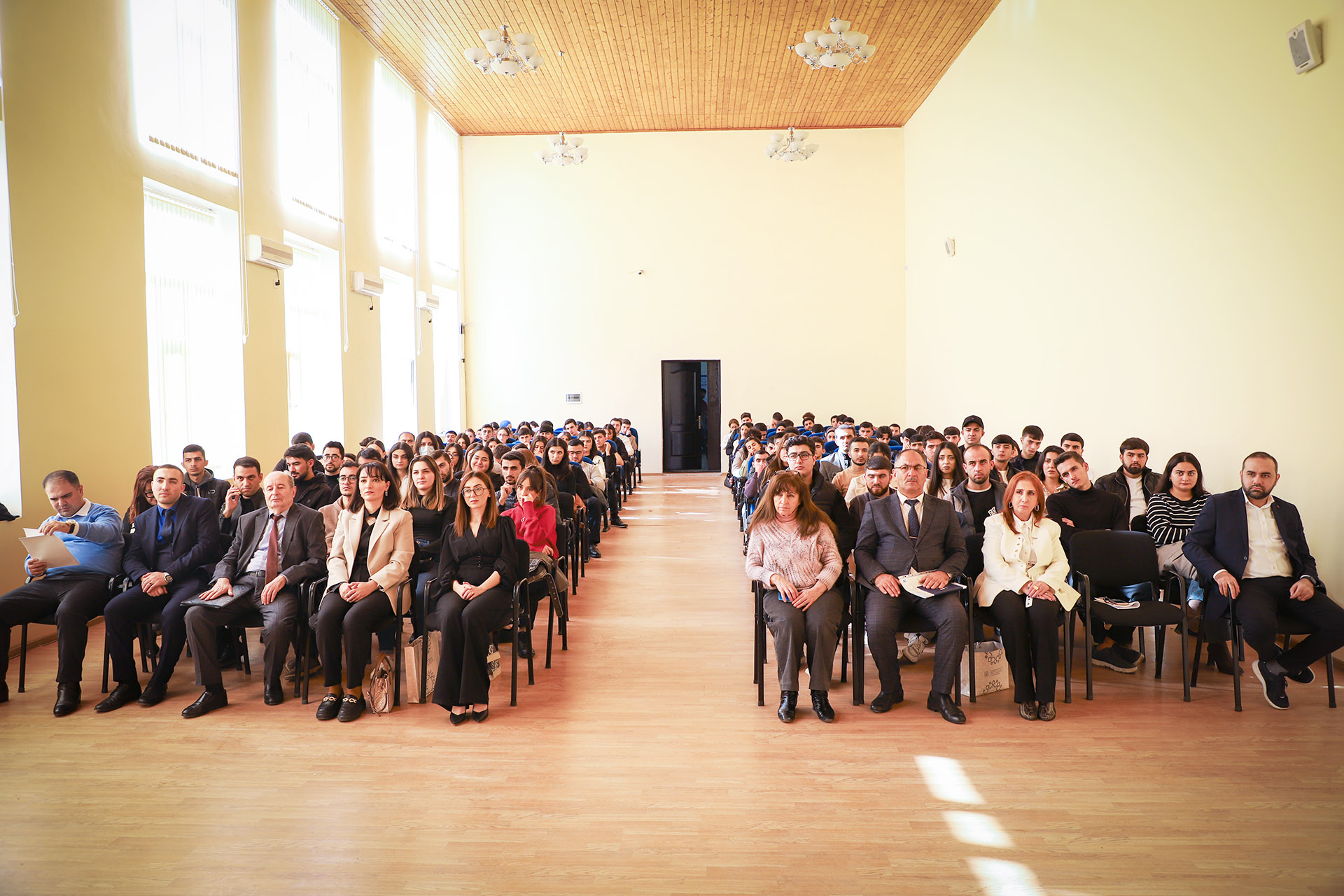 Dövlət Xidməti tərəfindən Lənkəran Dövlət Universitetinin tələbələri üçün açıq dər...