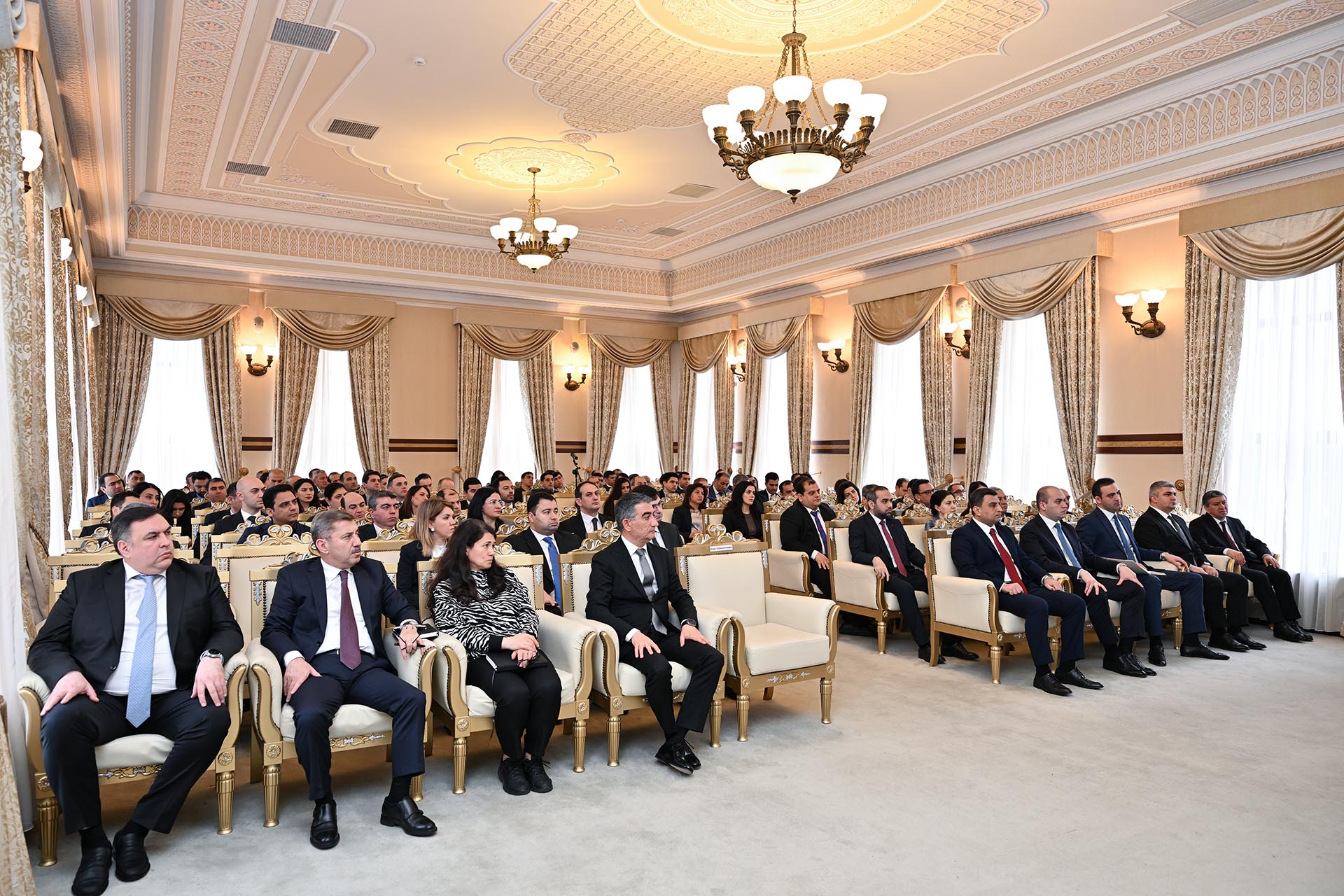 “Dövlət satınalmalarının təşkili və bu sahə üzrə əsas audit nəticələri” mövzusunda seminar keçirilib
