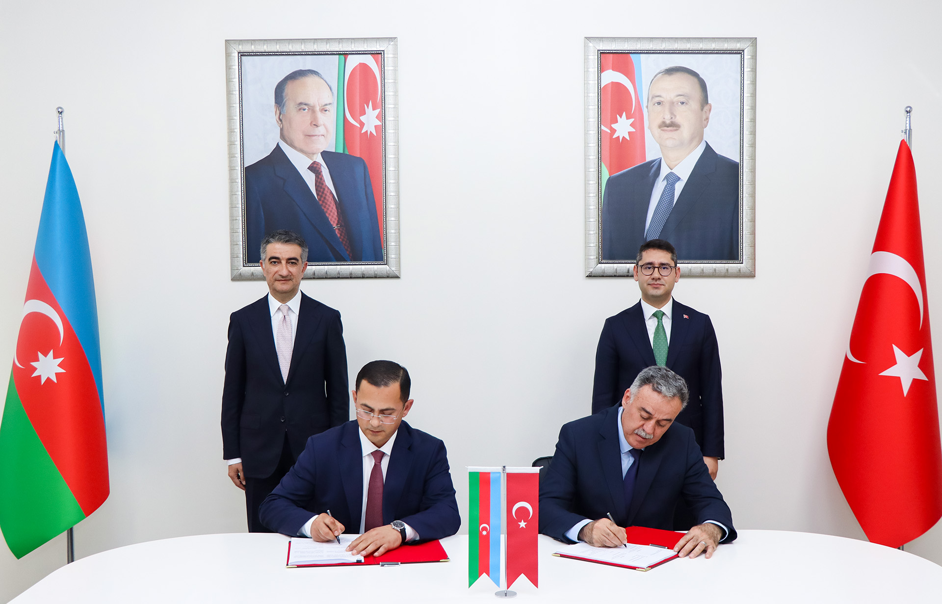 Azərbaycan Metrologiya İnstitutu və Türkiyə Elmi və Texnoloji Tədqiqat Şurasının Milli Metrologiya İnstitutu arasında müqavilə imzalanıb