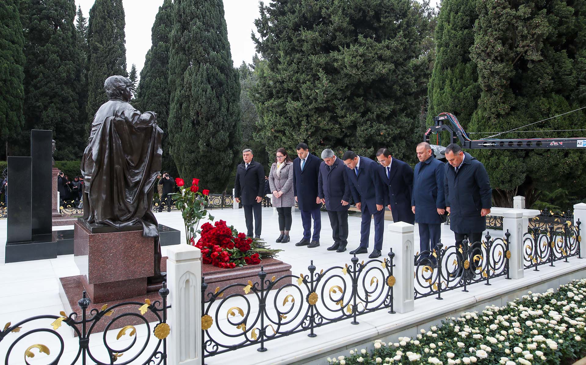 Ümummilli Lider Heydər Əliyevin əziz xatirəsi yad edilib