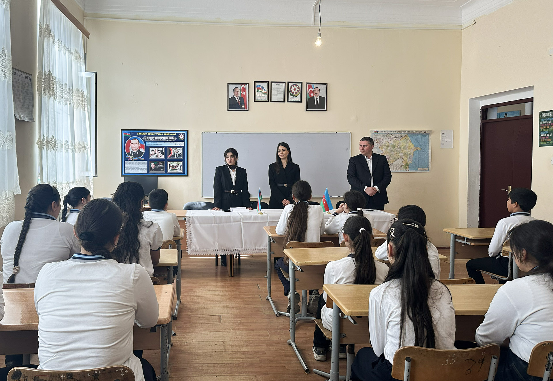 Məktəbyaşlı uşaqların istehlakçı hüquqları barədə maarifləndirilməsi məqsədilə açıq dərslər keçirilib