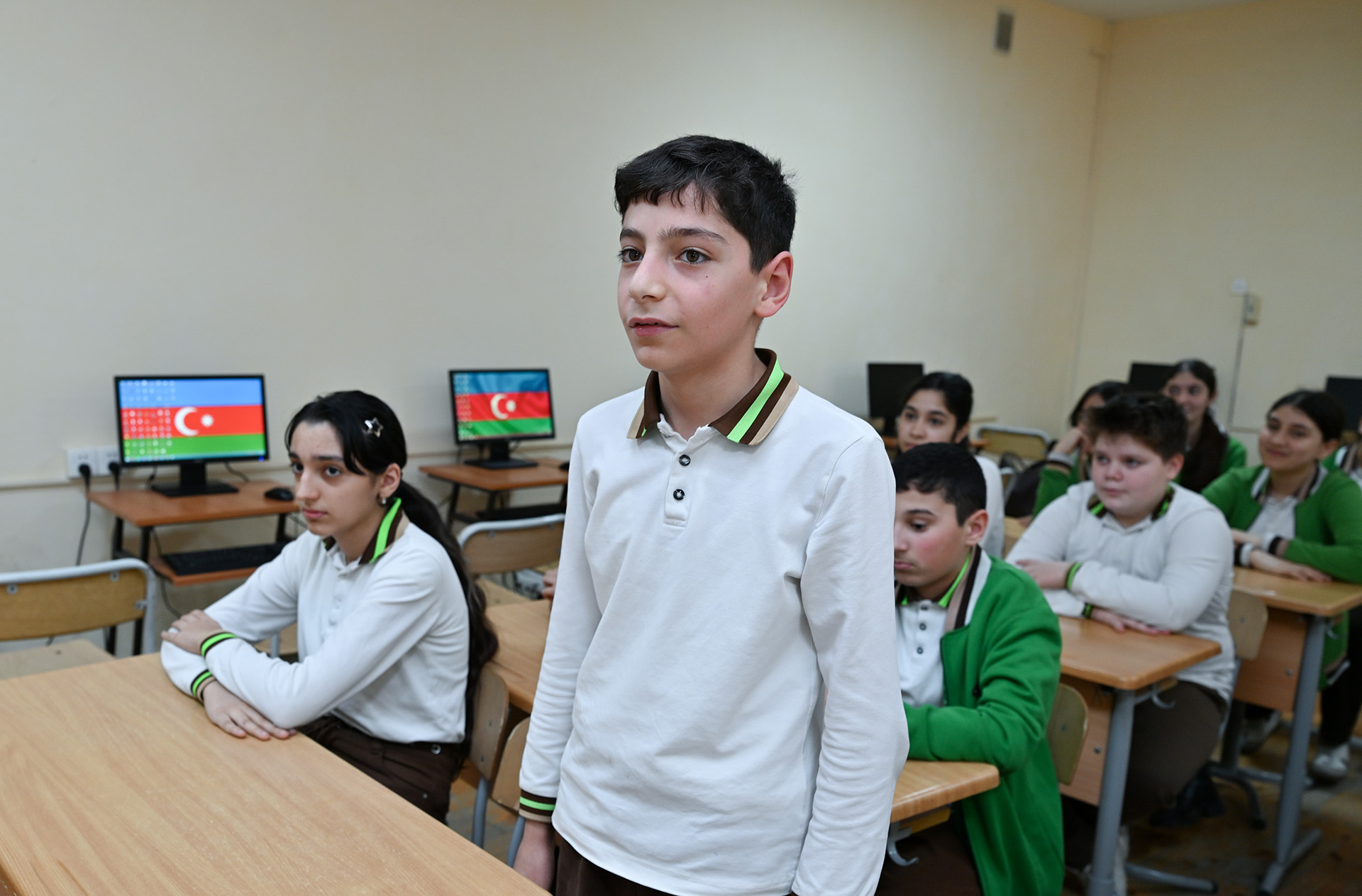 Məktəbyaşlı uşaqlar üçün istehlakçı hüquqları barədə açıq dərslər keçirilib