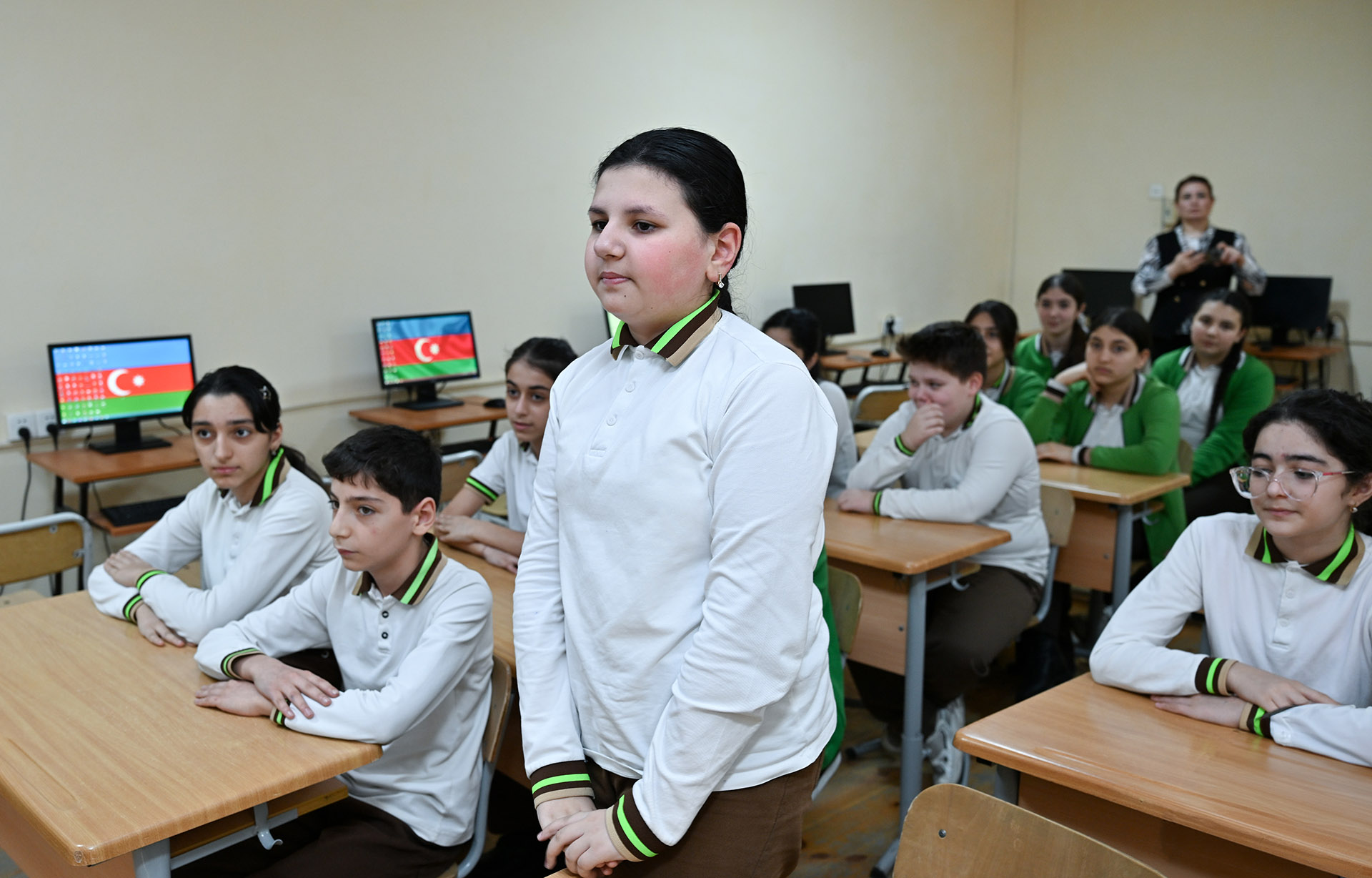 Məktəbyaşlı uşaqlar üçün istehlakçı hüquqları barədə açıq dərslər keçirilib