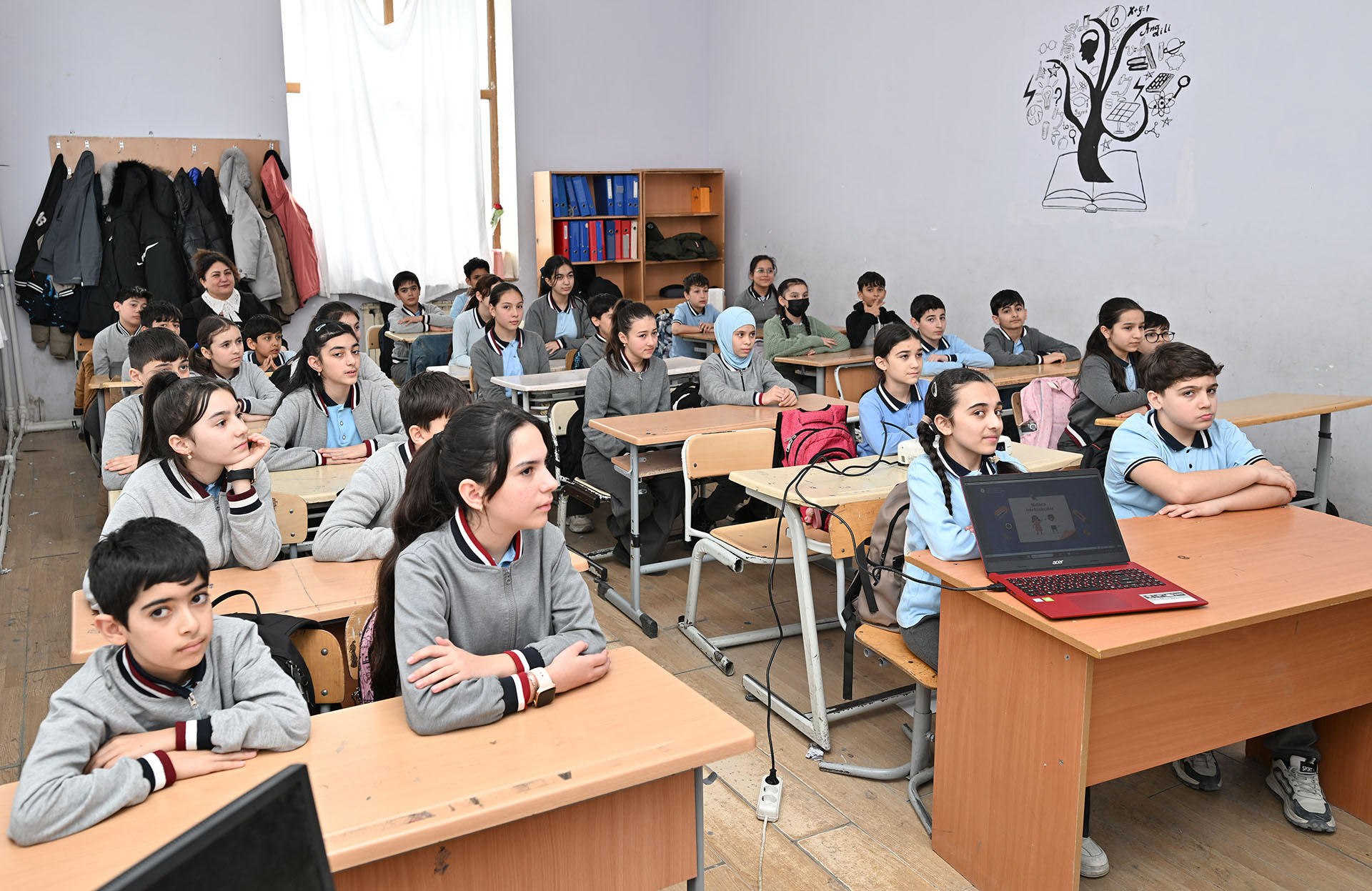 Məktəbyaşlı uşaqlar üçün istehlakçı hüquqları barədə açıq dərslər keçirilib