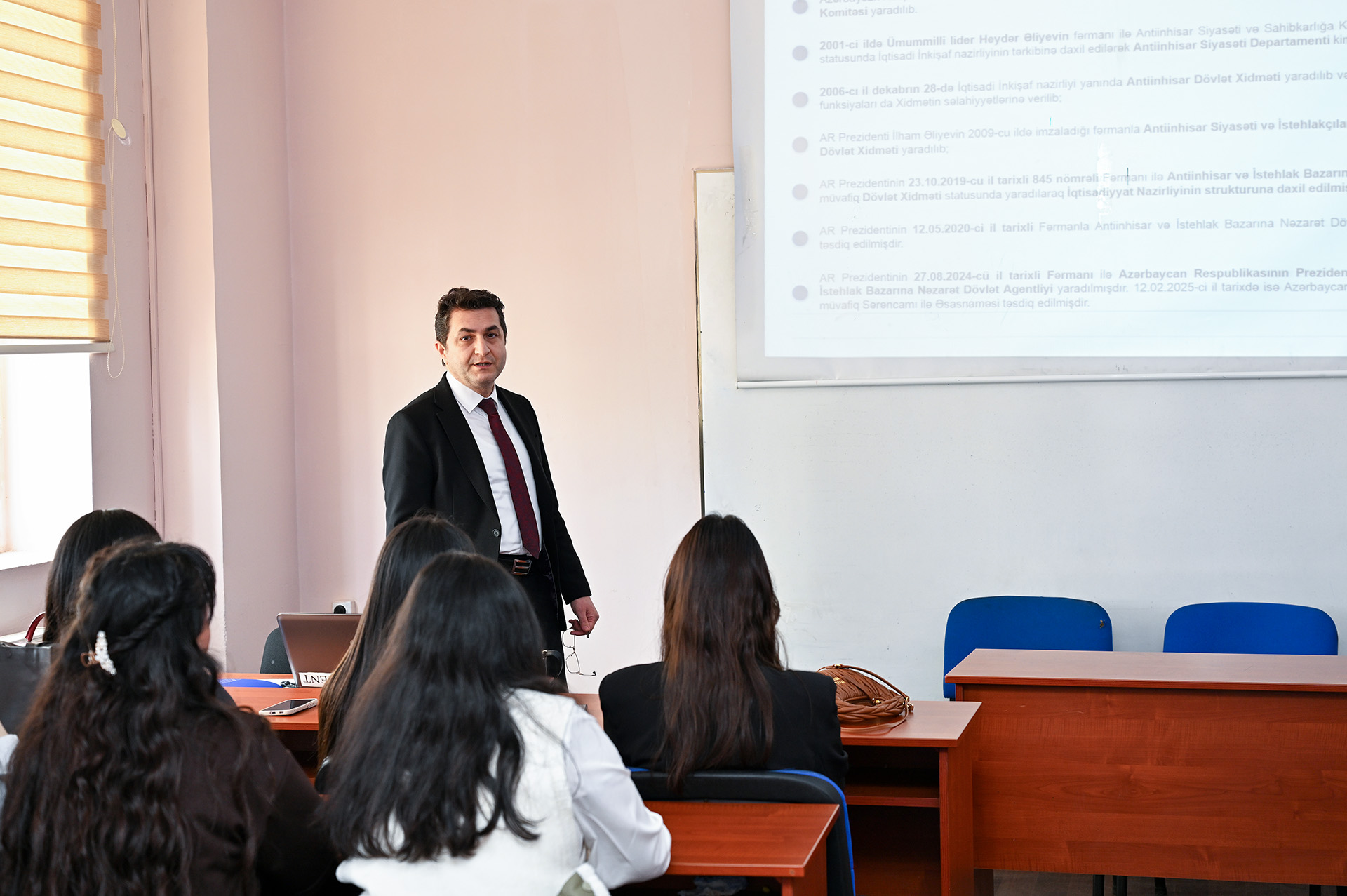 Azərbaycan Turizm və Menecment Universitetinin tələbələri üçün açıq dərs keçirilib
