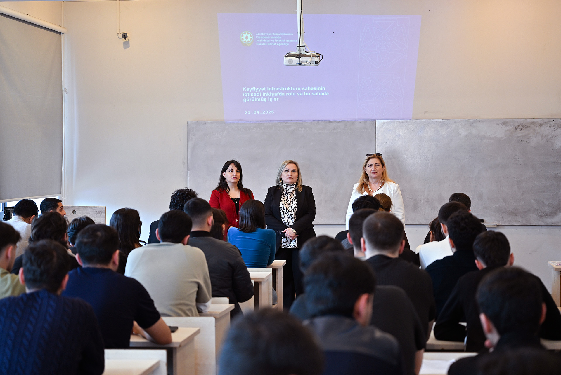 Azərbaycan Dövlət Neft və Sənaye Universitetinin tələbələri üçün açıq dərs keçirilib