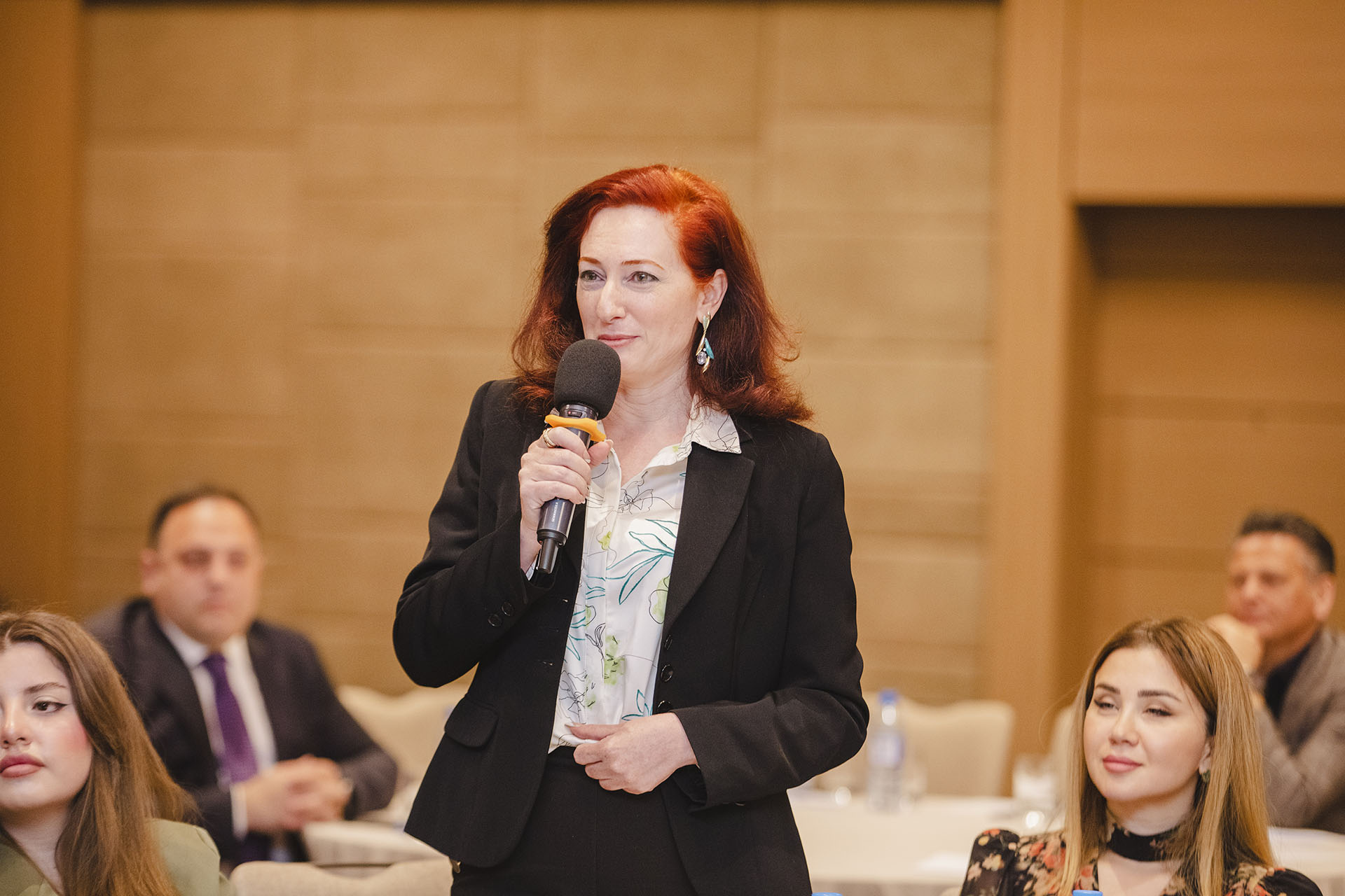 Agentliyin rəhbərliyi Milli Biznesin İnkişafı Forumunun növbəti xüsusi sessiyasında iştirak edib