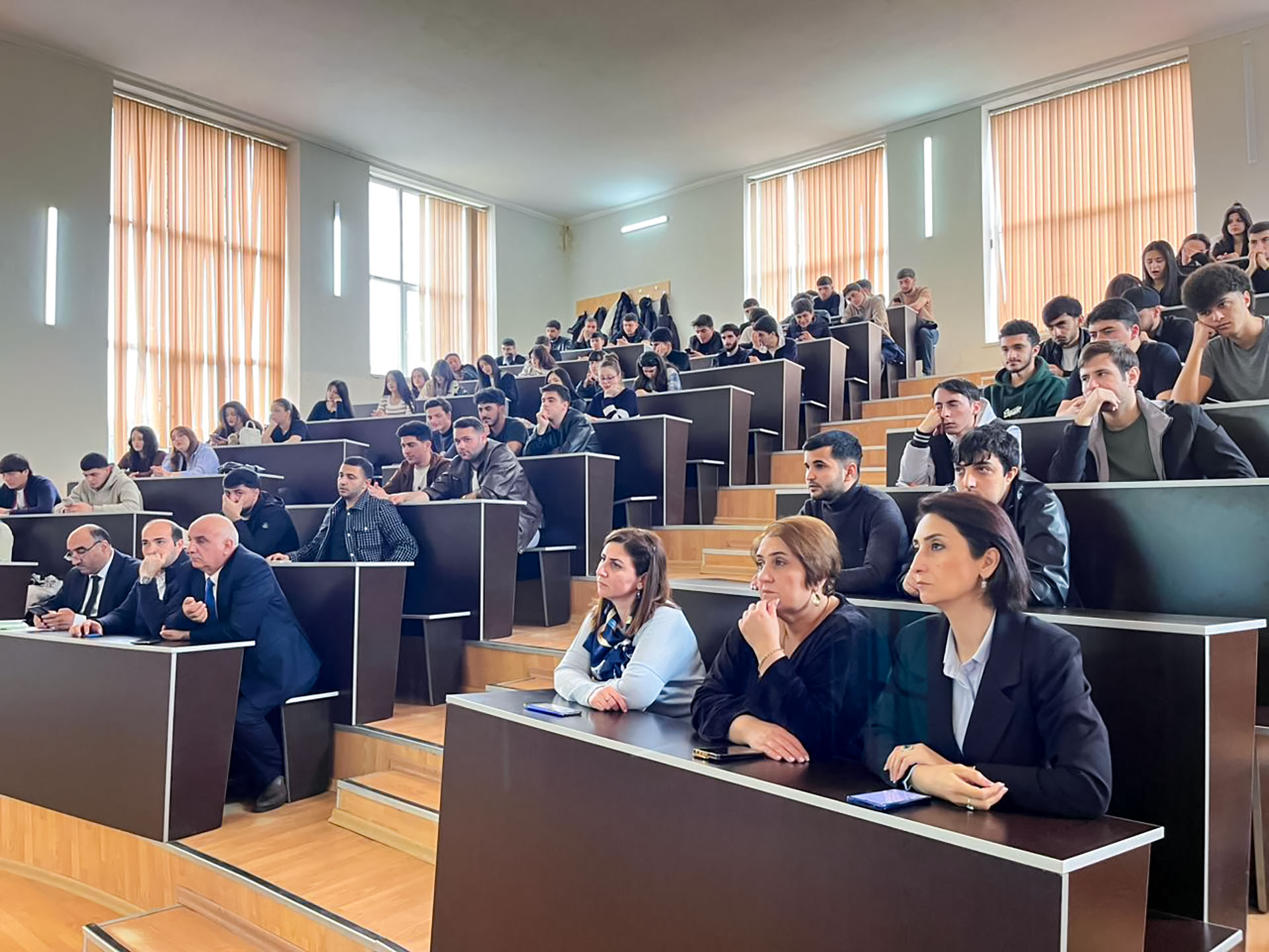 Sumqayıt Dövlət Universitetinin tələbələri üçün açıq dərs keçirilib