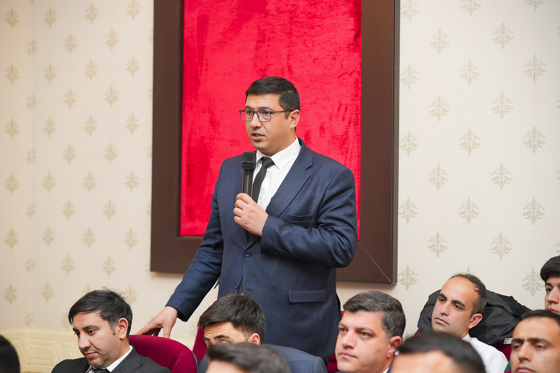 Agentliyin nümayəndəsi Naxçıvan Dövlət Universitetində keçirilən dövlət satınalmalarına dair təlimdə çıxış edib
