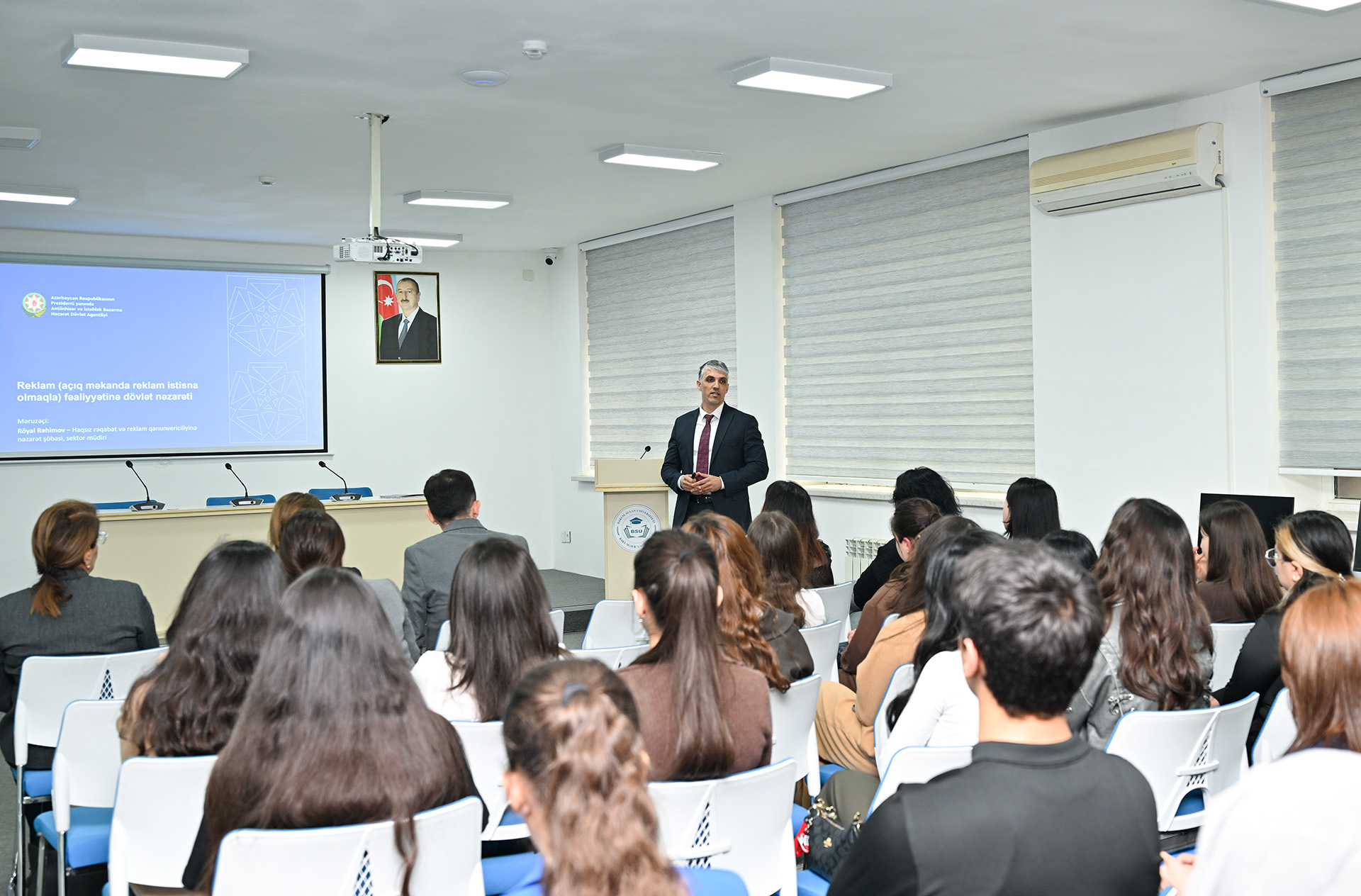 Bakı Slavyan Universitetinin tələbələri üçün açıq dərs keçirilib