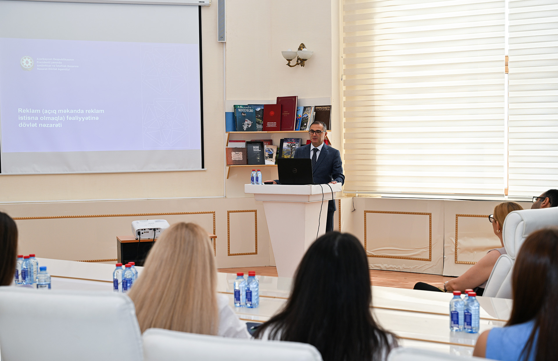 Audiovizual media subyektləri üçün reklam qanunvericiliyinə dair maarifləndirici seminar keçirilib