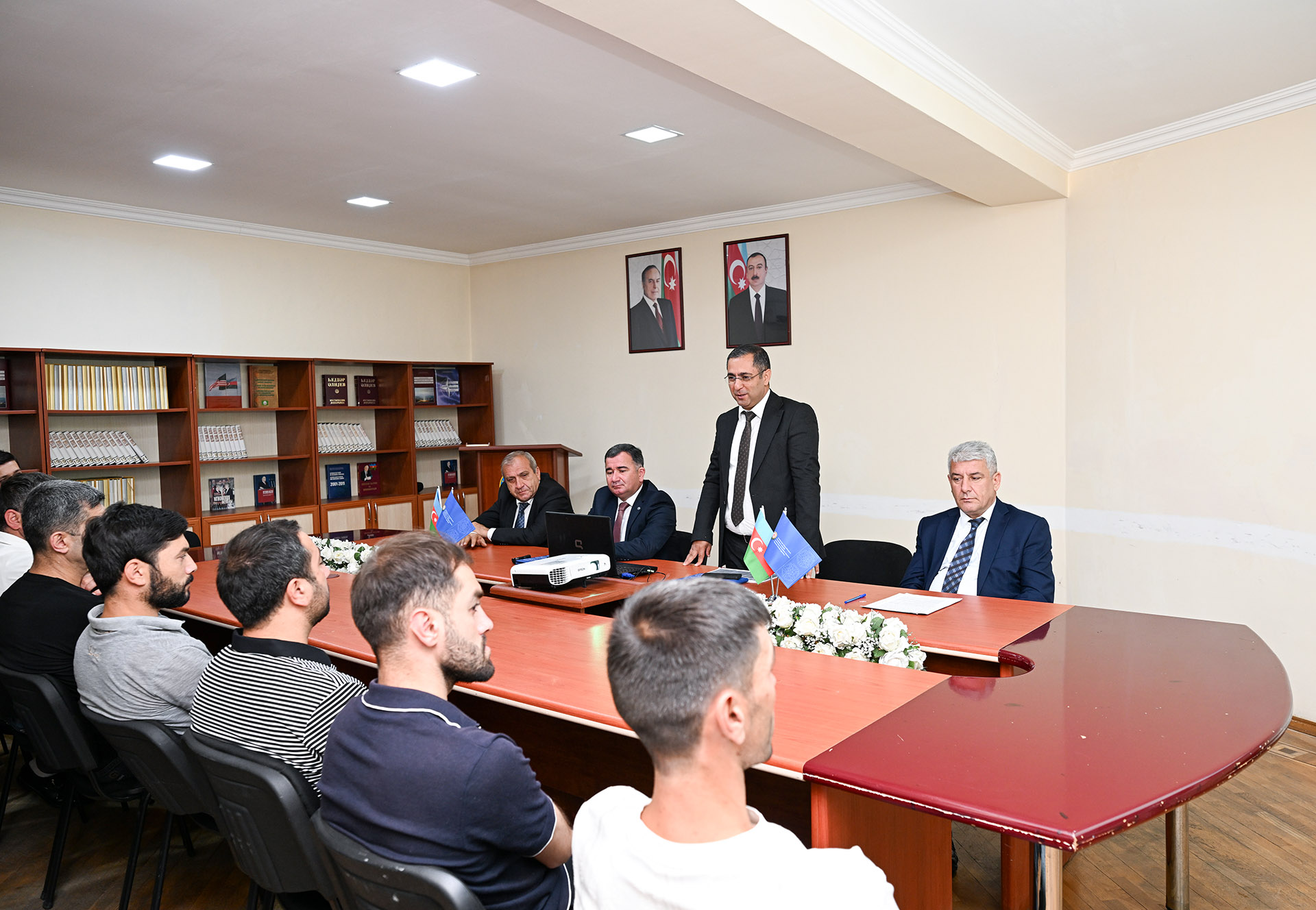 Qəbələ şəhərində istehlakçılar üçün “Açıq qapı” günü keçirilib
