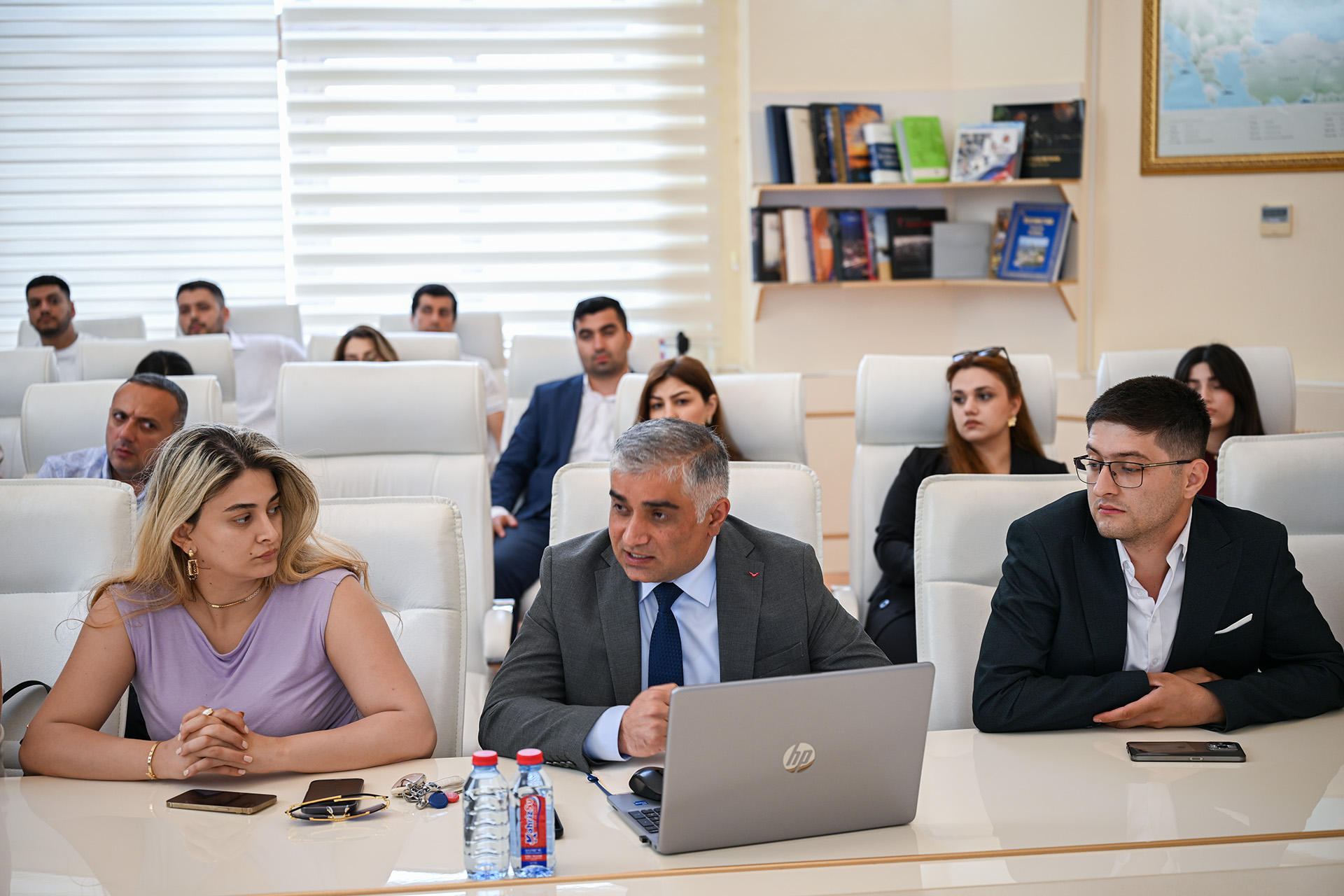 Agentlikdə sertifikatlaşdırma qurumları üçün maarifləndirici görüş keçirilib