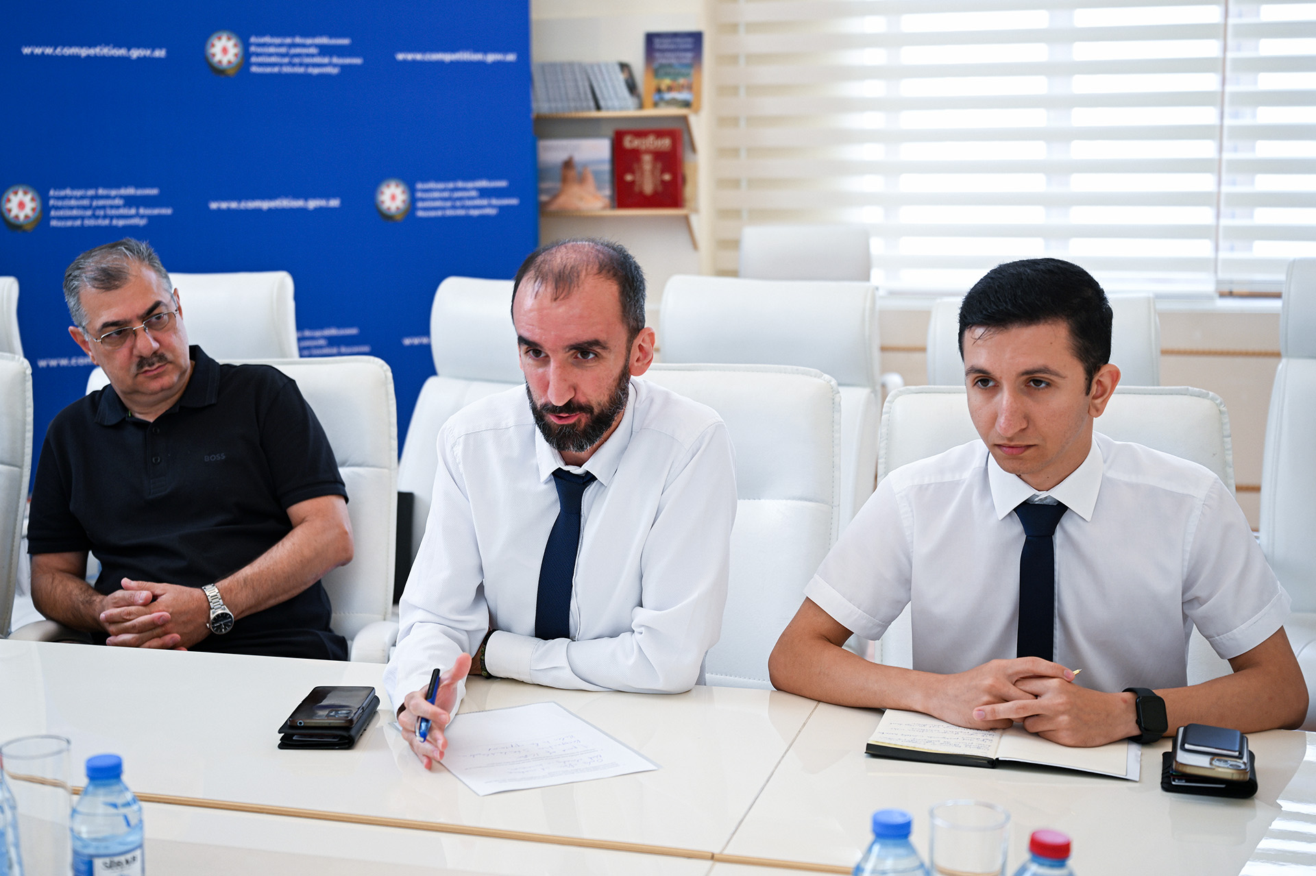 Agentlikdə qaz yanacağı ilə işləyən qurğu və avadanlıqların istehsalı və idxalını həyata keçirən təsərrüfat subyektləri ilə görüş keçirilib