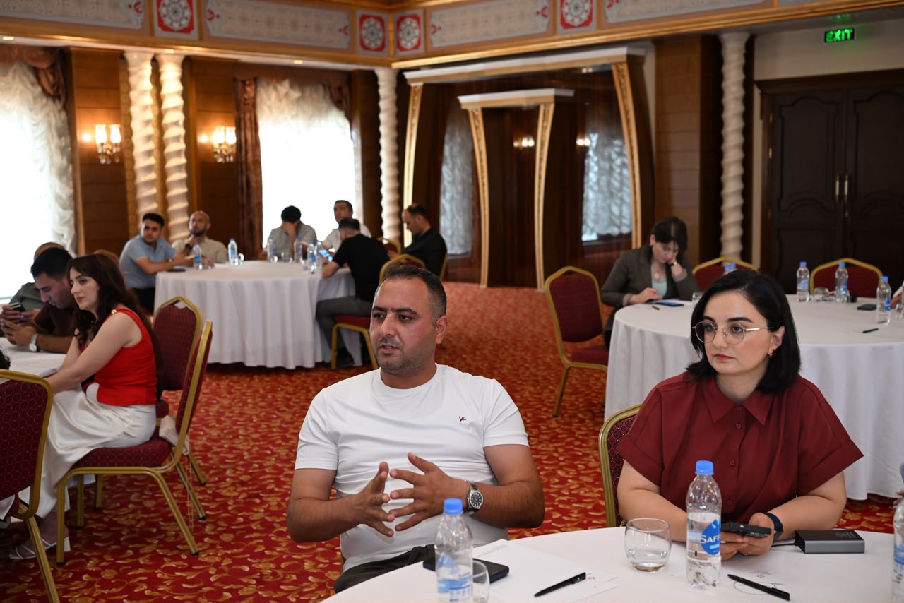 Media nümayəndələri üçün dövlət satınalmaları mövzusunda təlim təşkil edilib