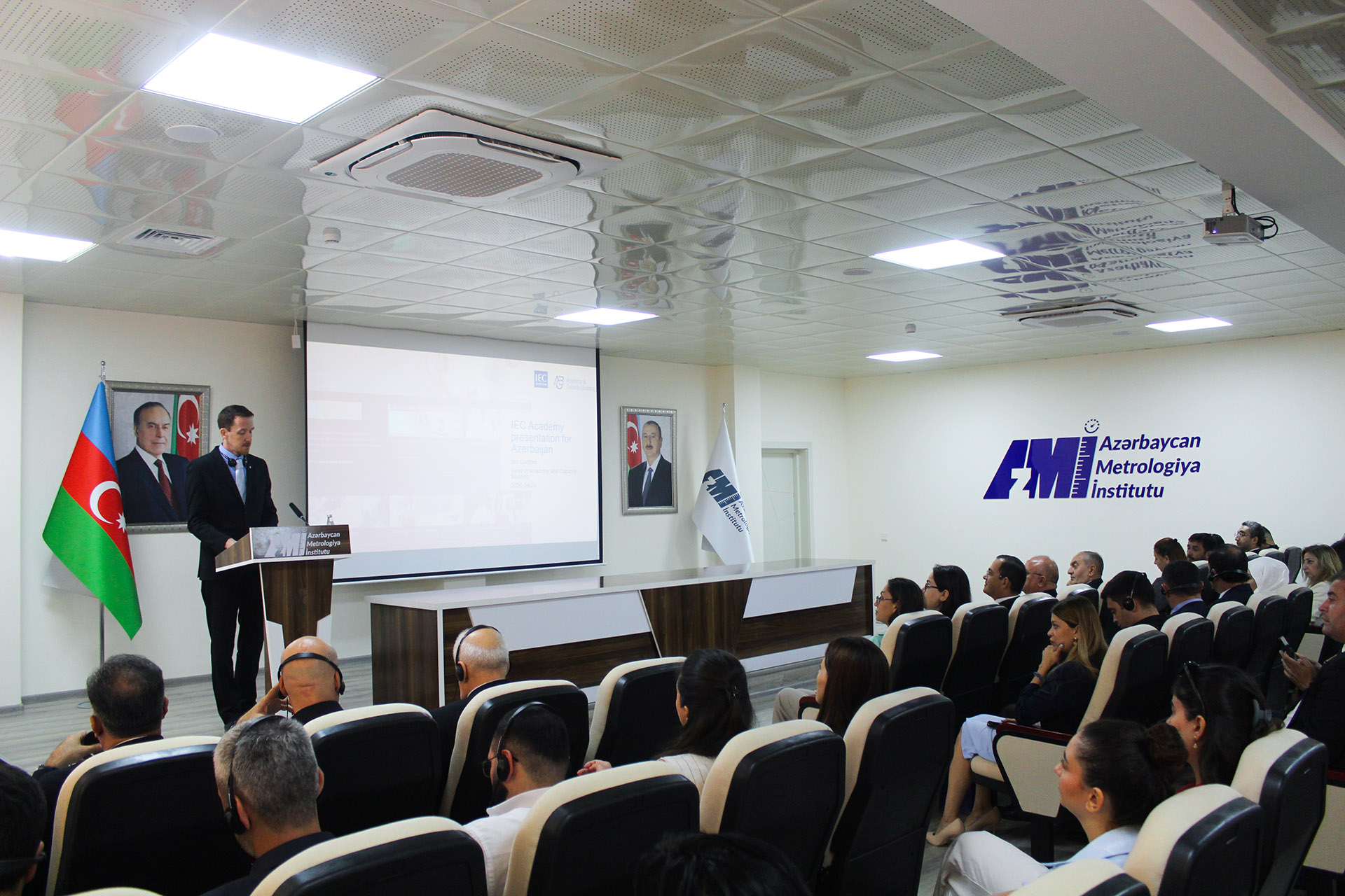 AZSTAND-ın təşkilatçılığı ilə Beynəlxalq Elektrotexniki Komissiya (IEC) tərəfindən seminar keçirilib