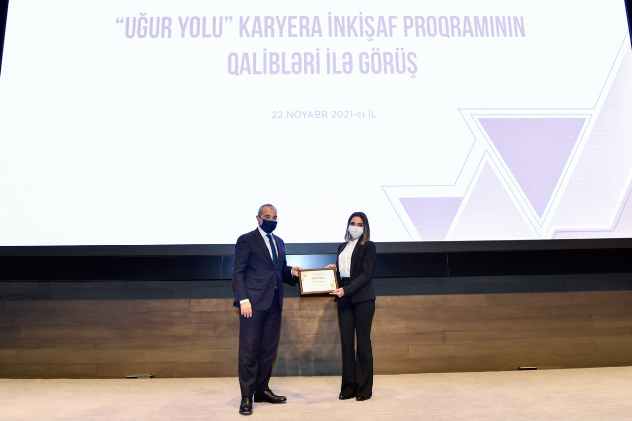 The Minister of Economy met with the winners of "Ugur Yolu" Career Development Program