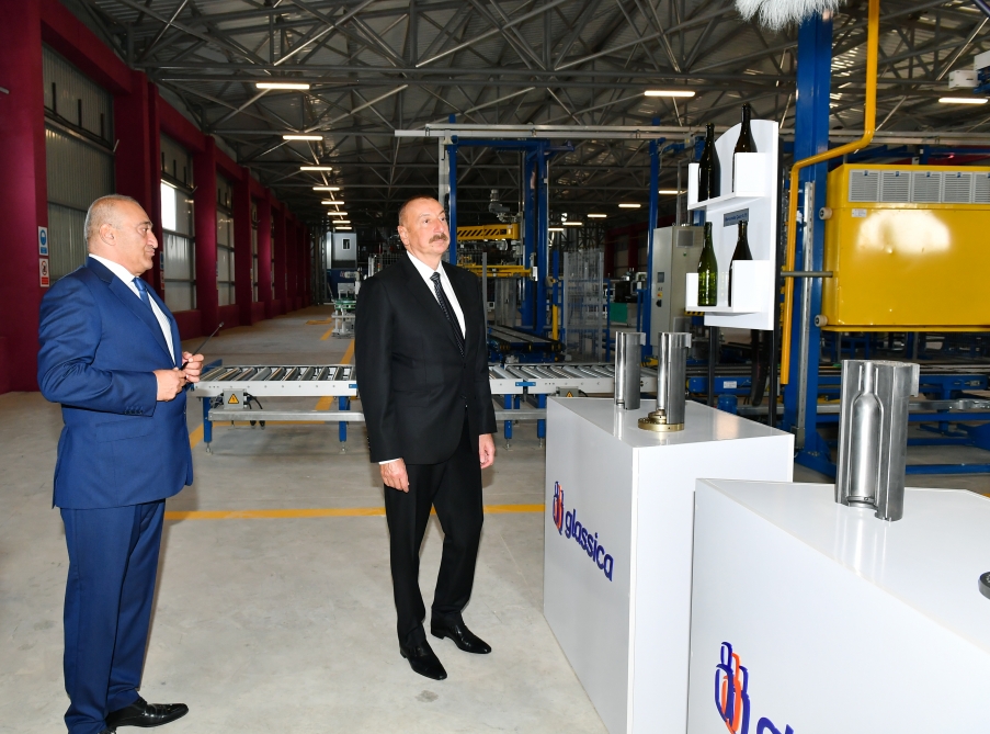 Президент Ильхам Алиев принял участие в церемониях открытия и закладки фундамента новых предприятий в Сумгайытском химическом промышленном парке